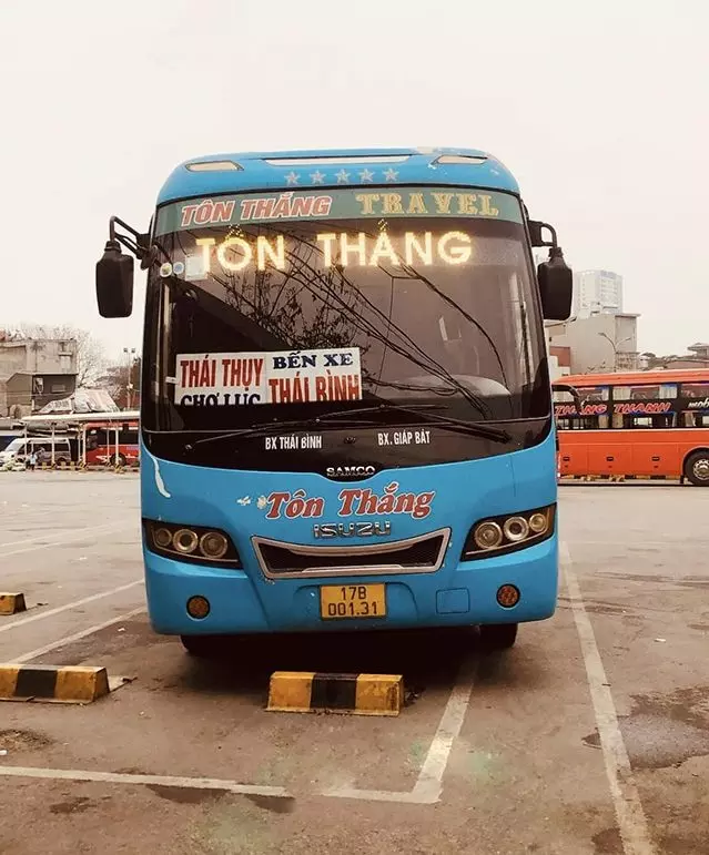 Nhà xe Tôn Thắng