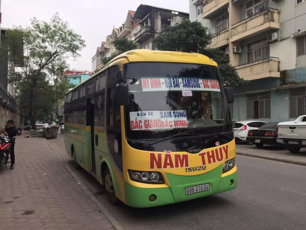 Nhà xe Năm Thủy đi Bắc Giang