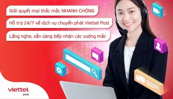 Nhân viên Viettel Post hỗ trợ tra cứu vận đơn